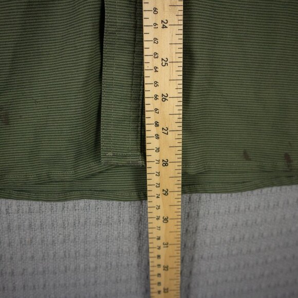 Mountain Hardwear Twotone Distressed Button Up - Picture 4 of 8